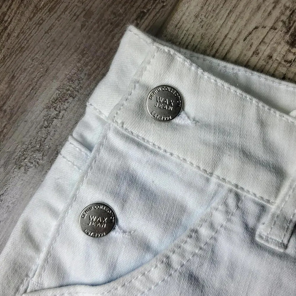 NWT WAX Jeans White Distressed Denim Shortalls Juniors Size Large - Picture 13 of 15